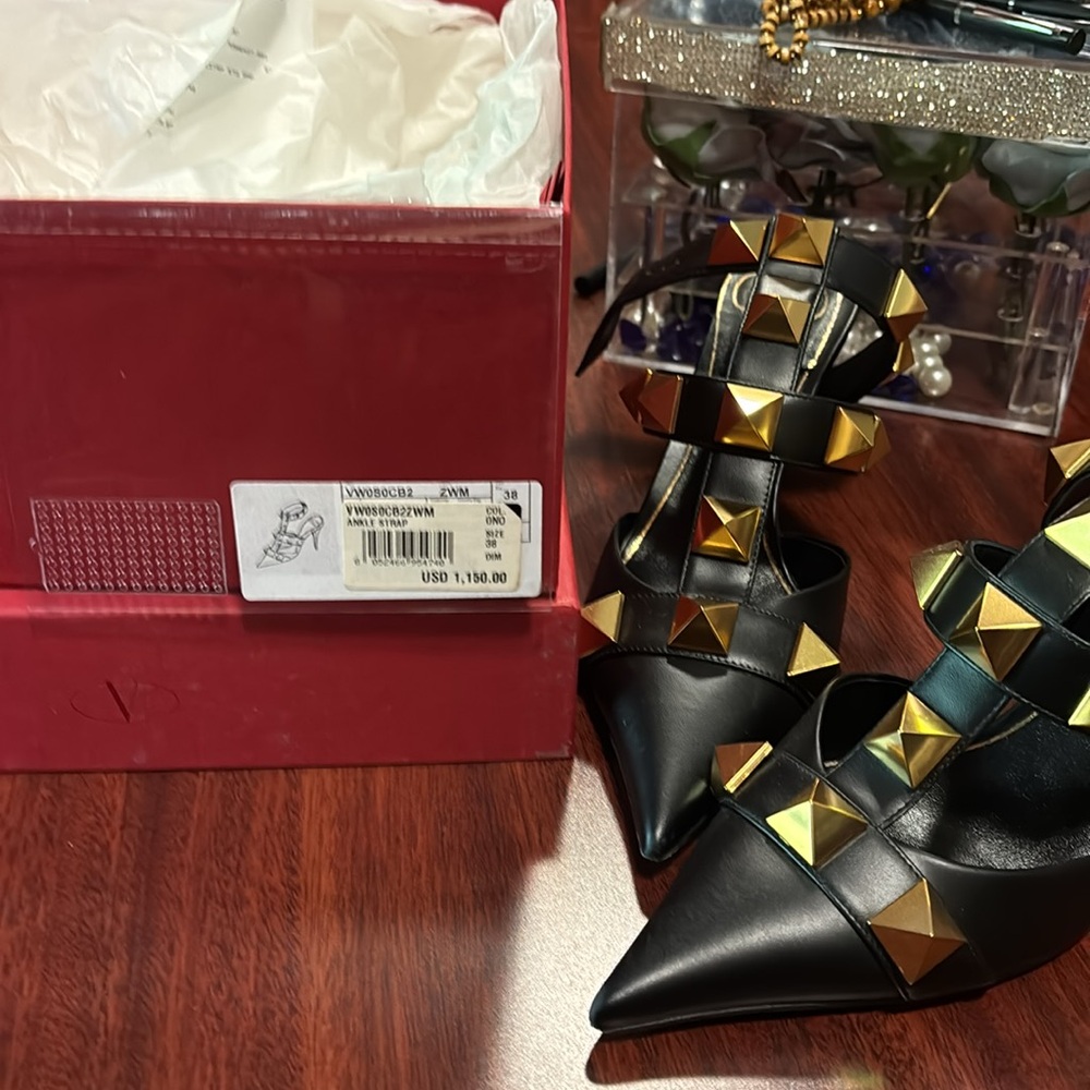 Valentino Garavani Black and Gold Studded Heels - Picture 4 of 4
